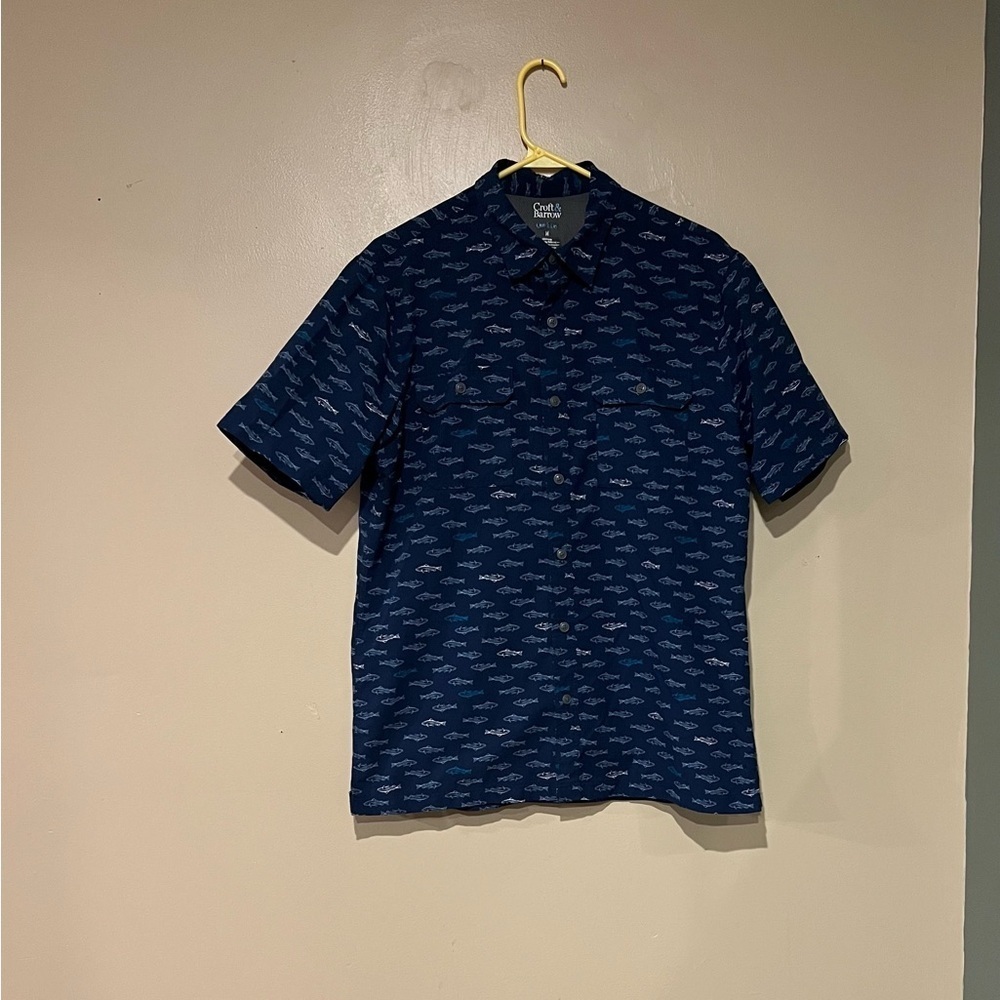 Croft & Barrow Mens Short Sleeve Quick Dry Fish Print Vented Shirt Size Medium